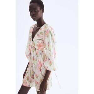 HM Floral Ditsy Fairy Plisse Dress With Tie Sleeves Size S NWT